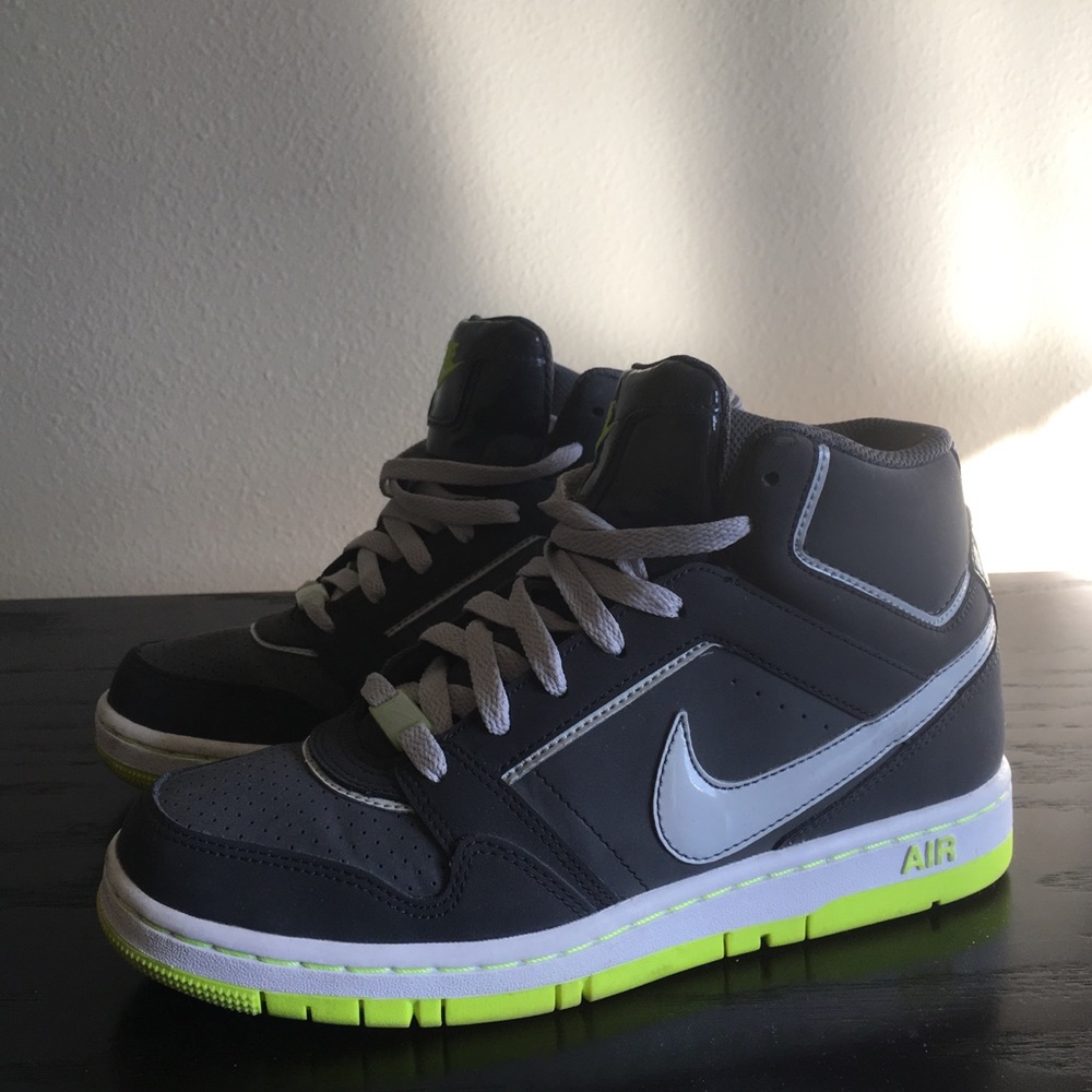 Women’s Nike HighTops Shoes